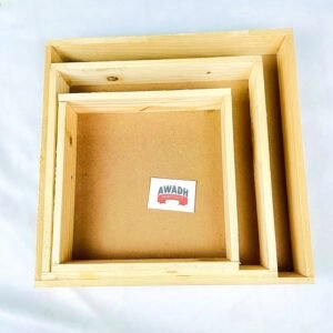 Square pine wood trays set